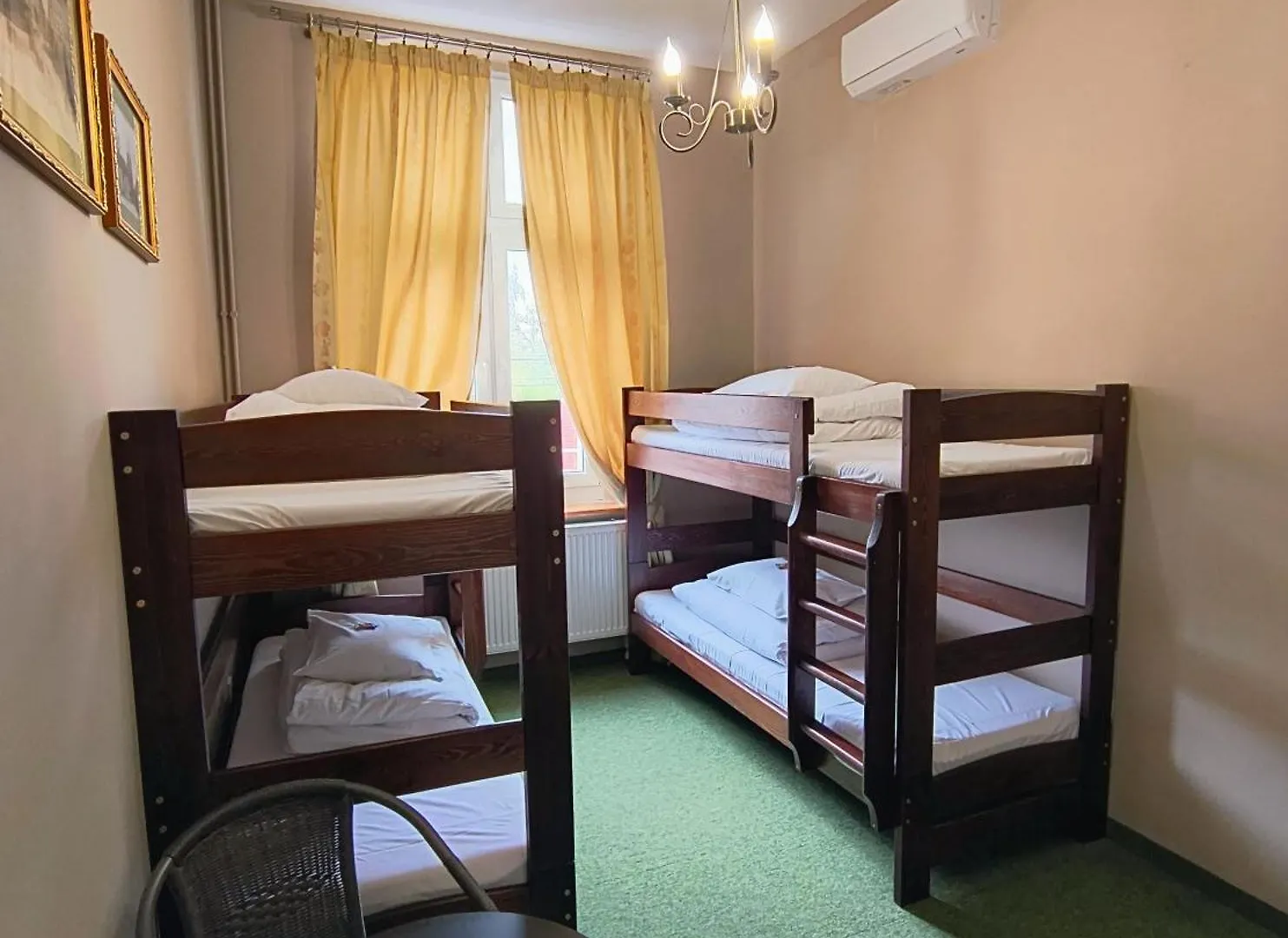 Green Hostel Wroclaw Przy Zoo Polen